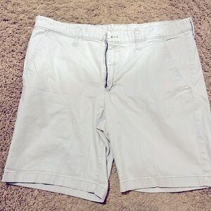 Men’s shorts size 36